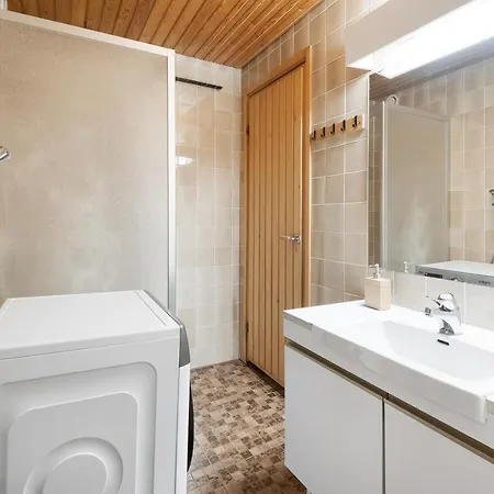 Apartment Wehost 2br In The Centre With Sauna And Balcony @sinebrychoffinkatu 11 *