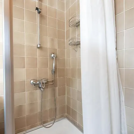 Apartamento Wehost 2br In The Centre With Sauna And Balcony @sinebrychoffinkatu 11
